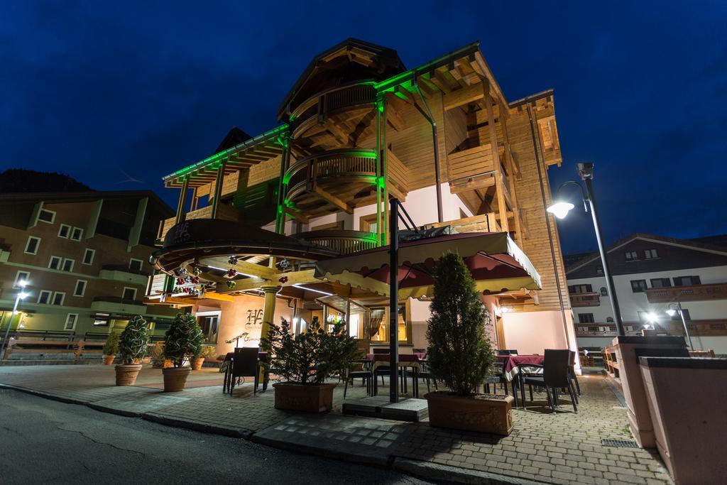 Hotel Arisch Aprica Eksteriør bilde