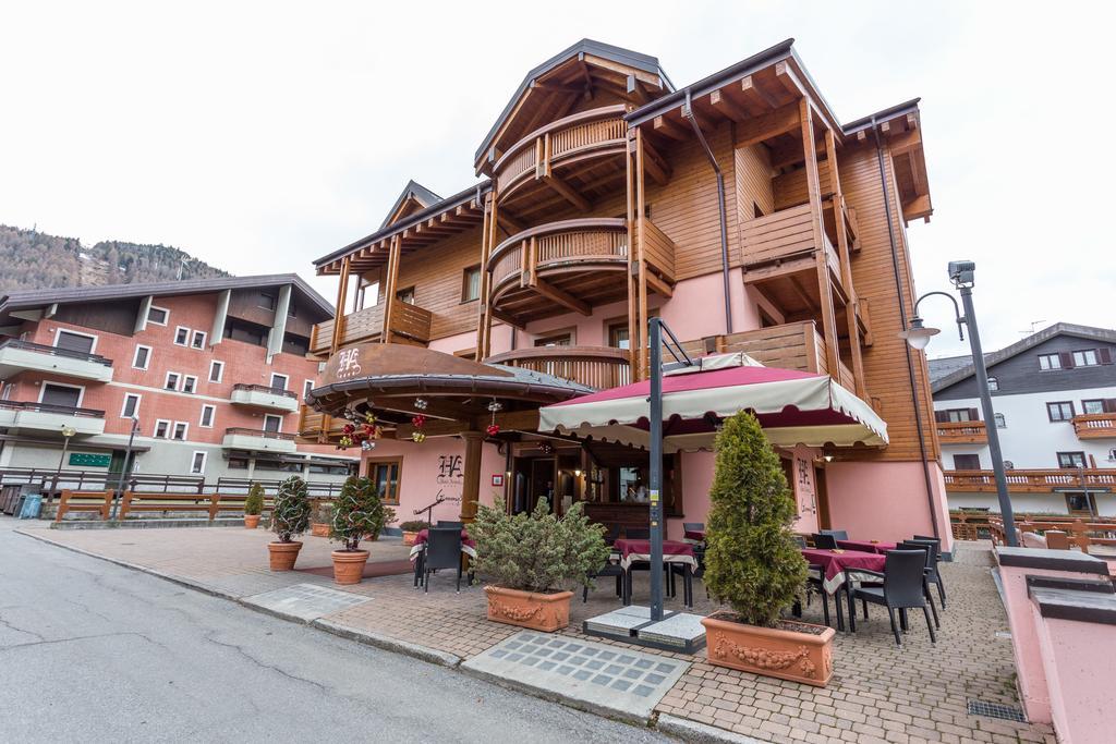 Hotel Arisch Aprica Eksteriør bilde