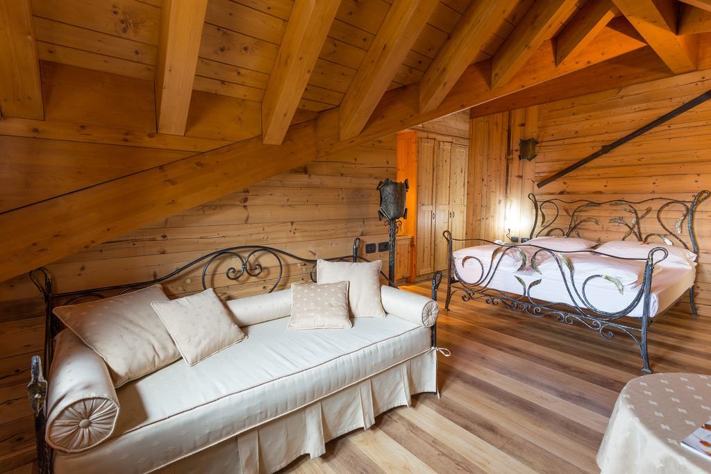 Hotel Arisch Aprica Eksteriør bilde
